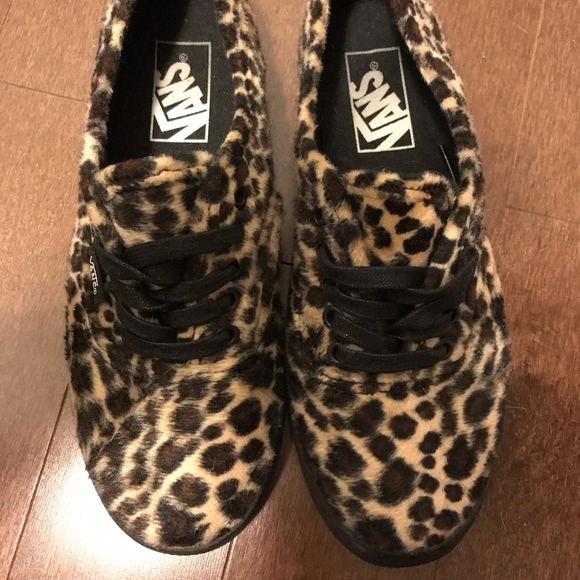 vans leopard print lo pro